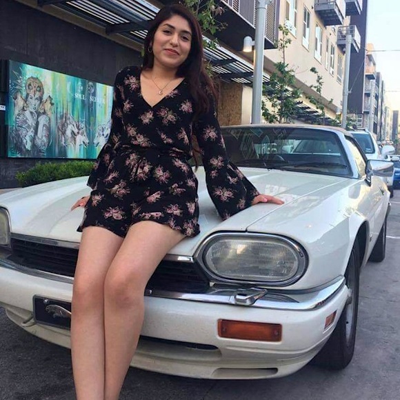 Meet your Posher, Stacy - Picture 1 of 1